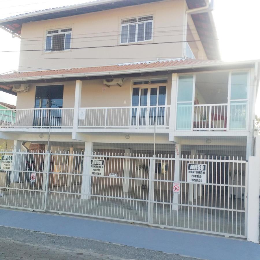 Residencial Costa Do Encanto ペーニャ エクステリア 写真